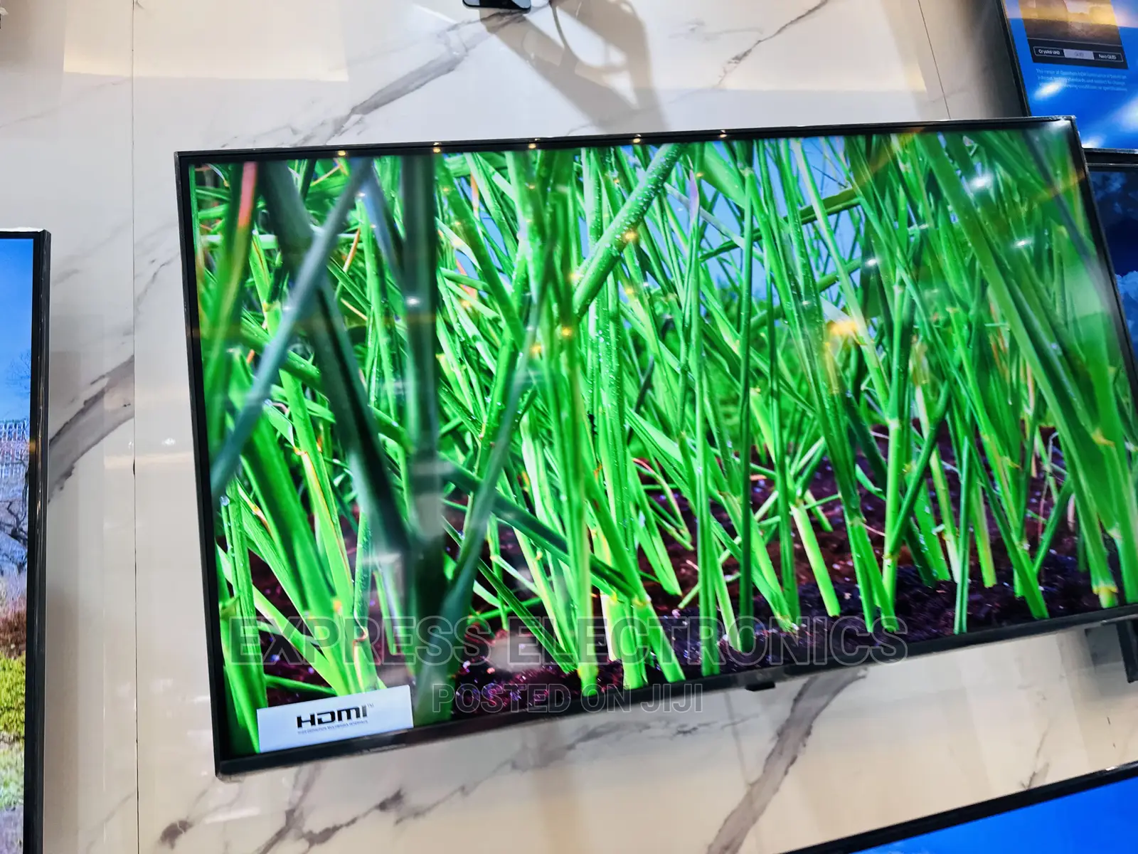 Very Adorable Slim UHD Smart 65”UQ81000 Tv 