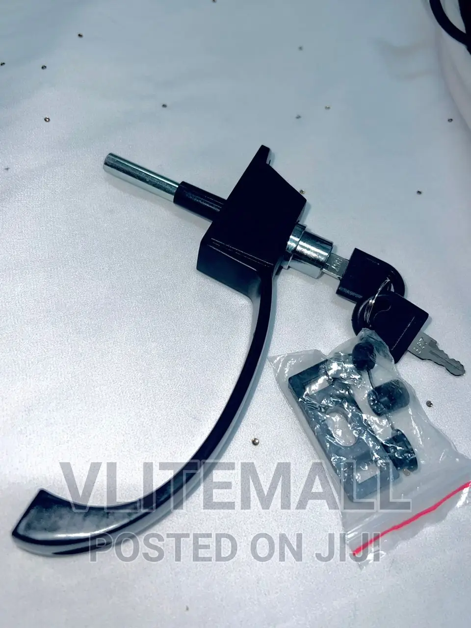Sliding Door/Window Key Locking Handle