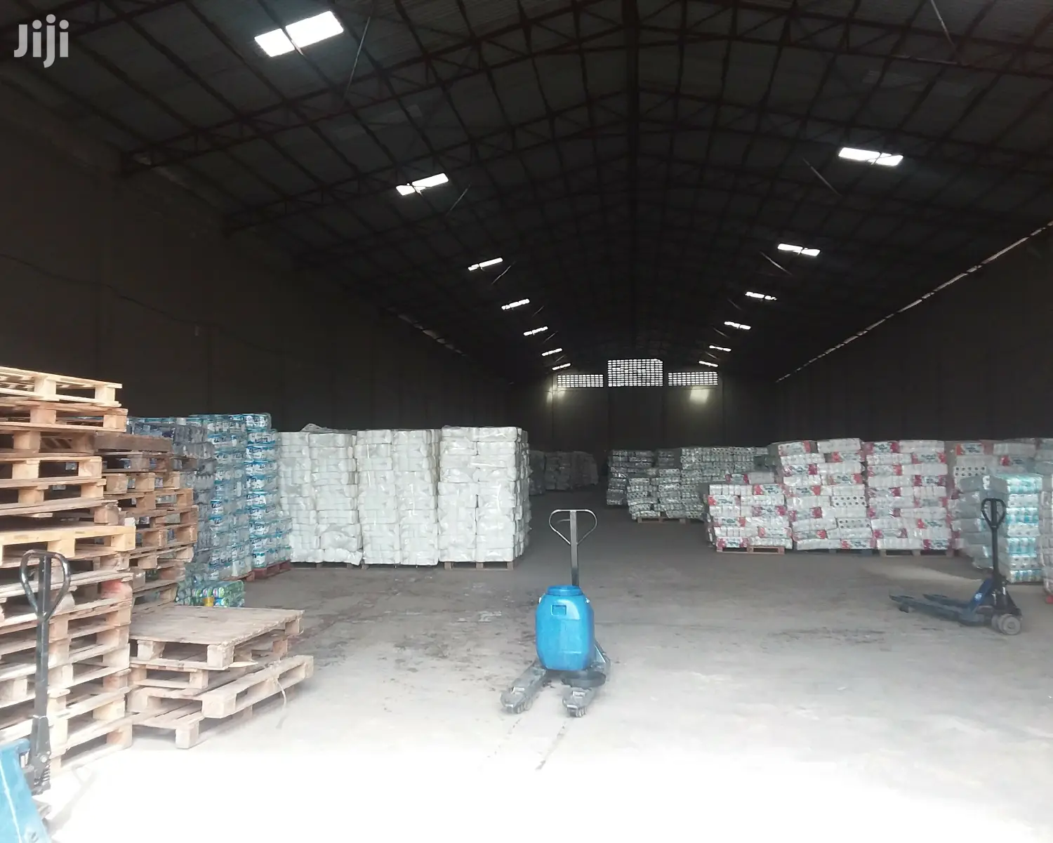 Warehouse for Rent at Spintex