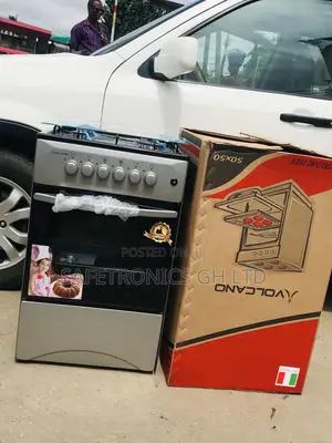 Volcano Oven With Grill Burner 50x50 4 Gas Cooker Sliver