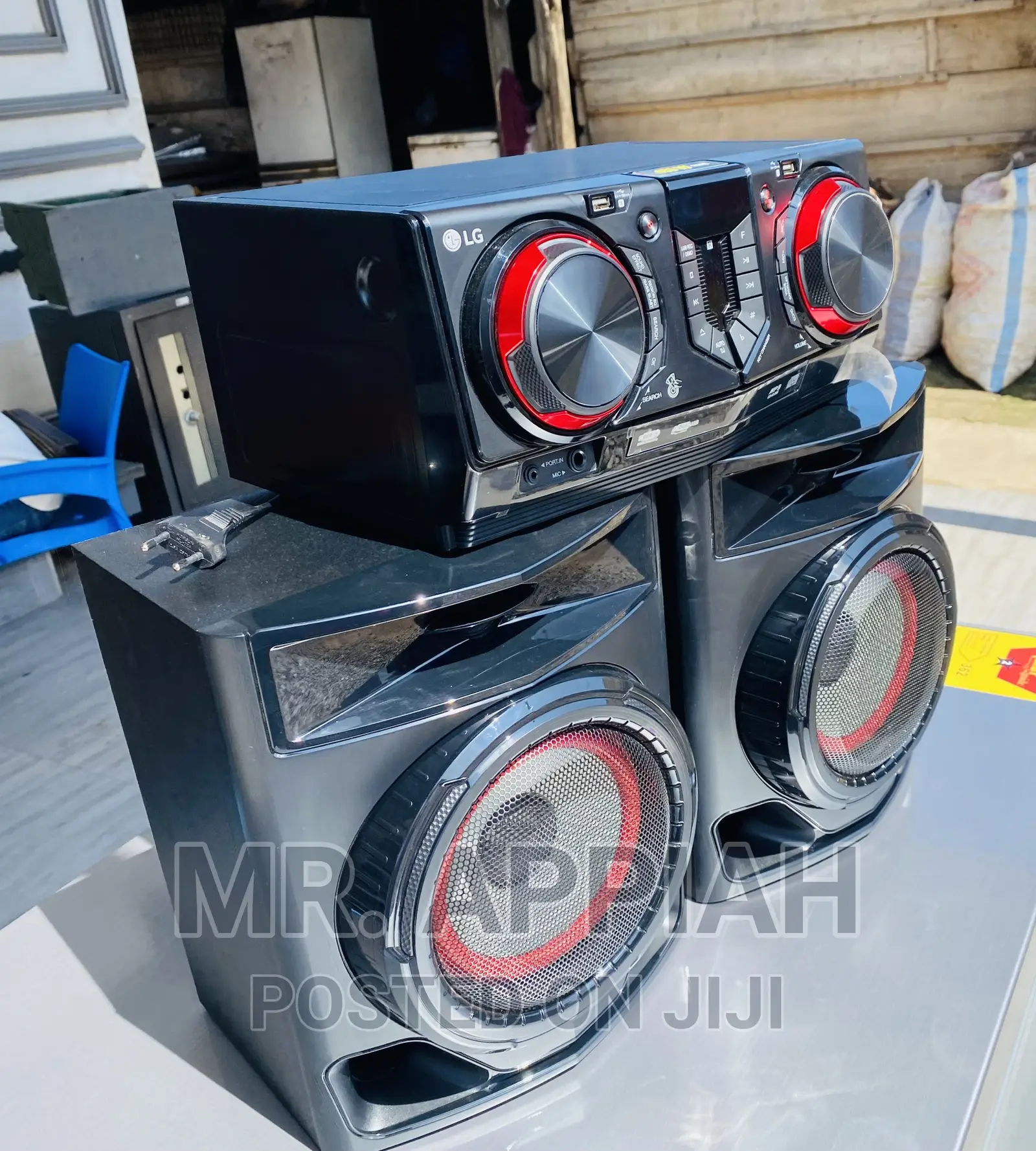 Highly Energy Saving LG CJ44 Bluetooth Sound Bar System