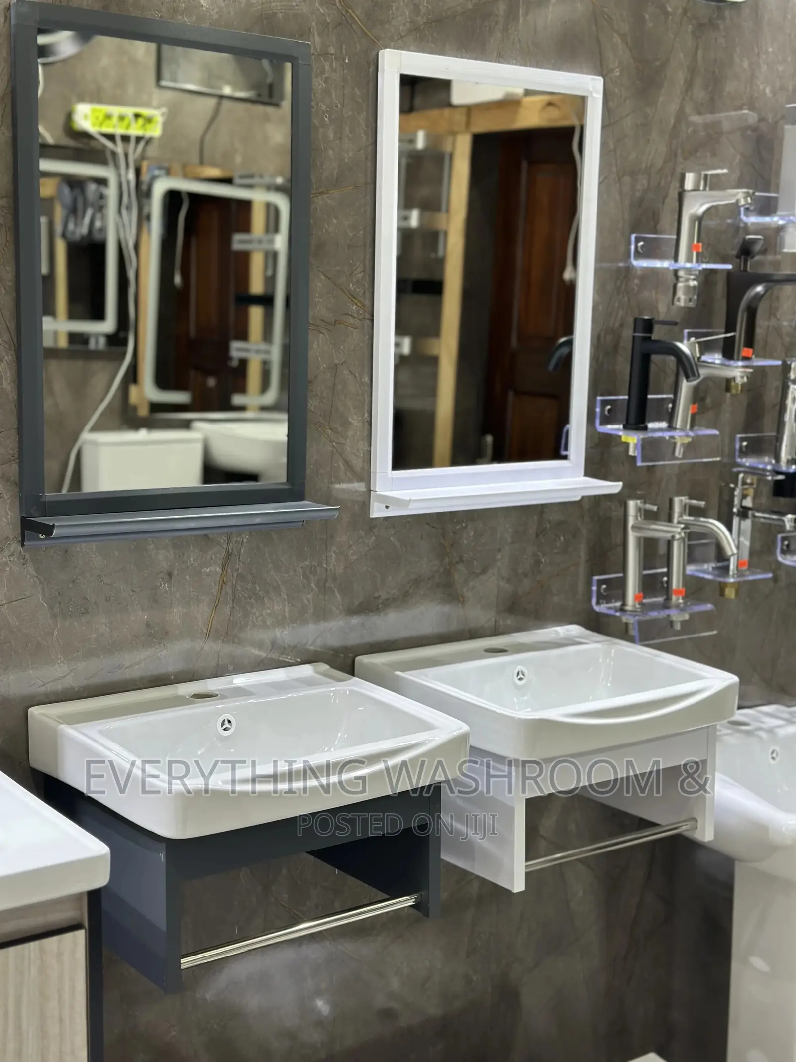 Cabinet Basin Mirror_wall Hung Basin Complete Set