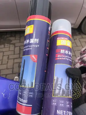 Leakage Spray 700 Ml for Wall,Roofs,Polytanks,Pipes,Cracks Etc.