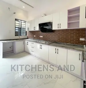 Modern Kitchen Cabinet