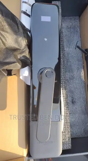 Use Fingerprint+Card+Passcode to Unlock Paladin Smart Lock