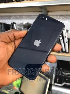 New Apple iPhone SE (2020) 64 GB Black