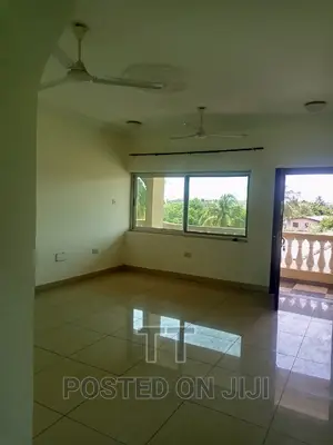3bdrm Apartment in Teshie Estate for rent