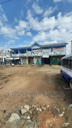 5bdrm House in Kasoa Amamfrom for sale