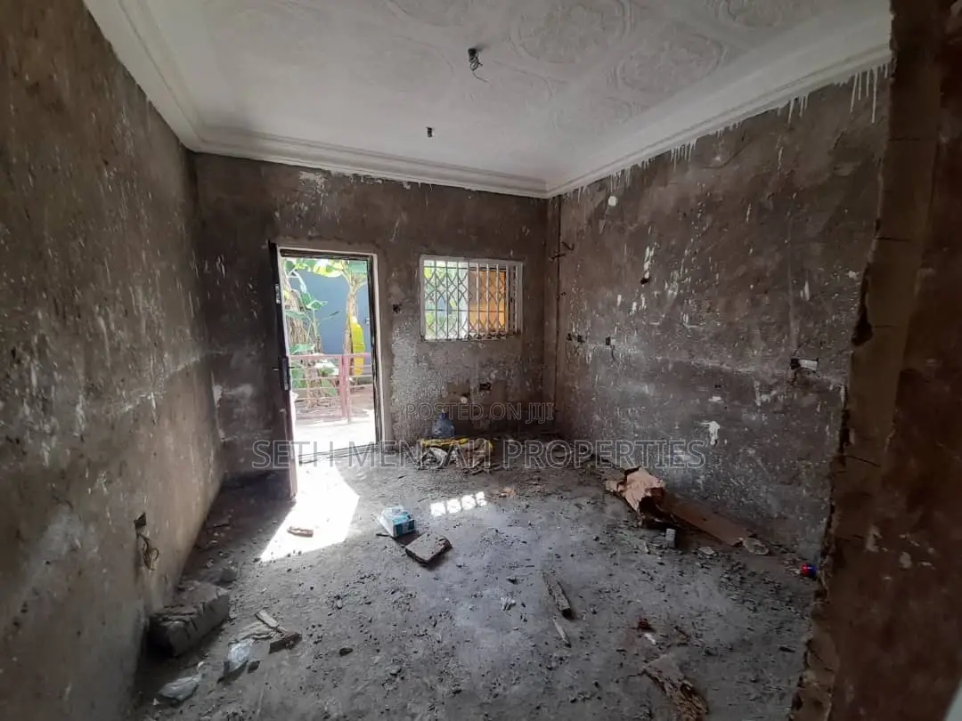 3bdrm Apartment in Skm, North Legon for rent
