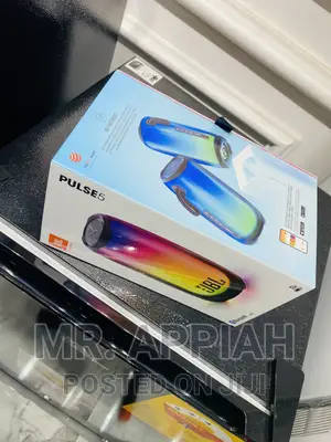 Portable JBL Pulse 5 Waterproof Bluetooth Speaker(Black).