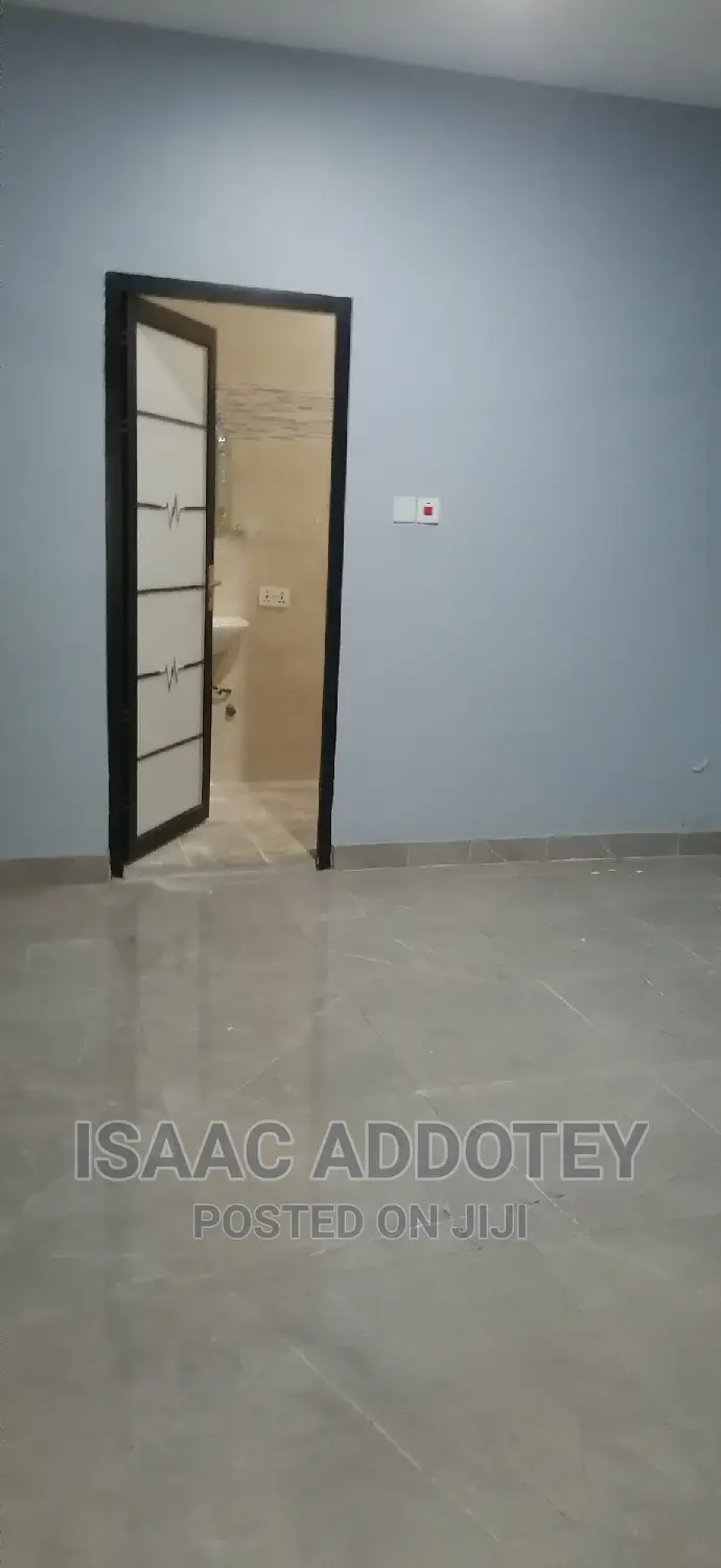 3bdrm Apartment in Adogono, Spintex for rent