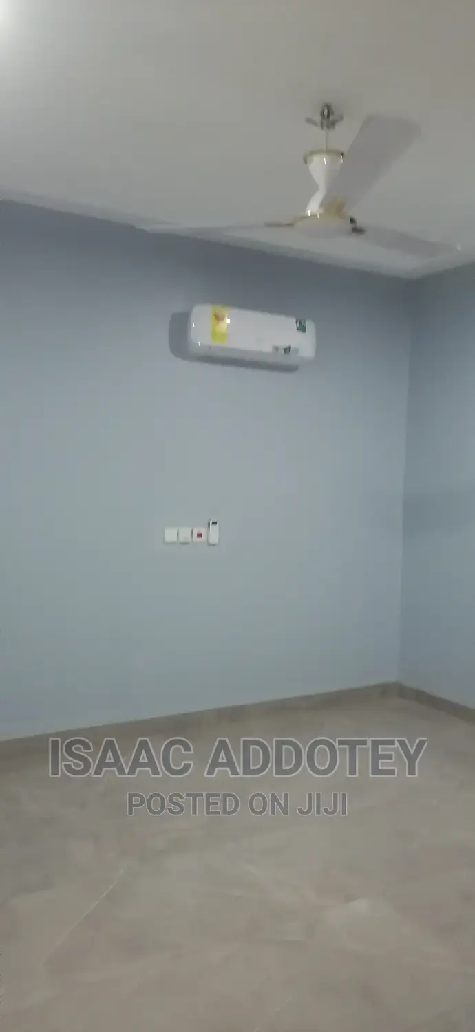 3bdrm Apartment in Adogono, Spintex for rent