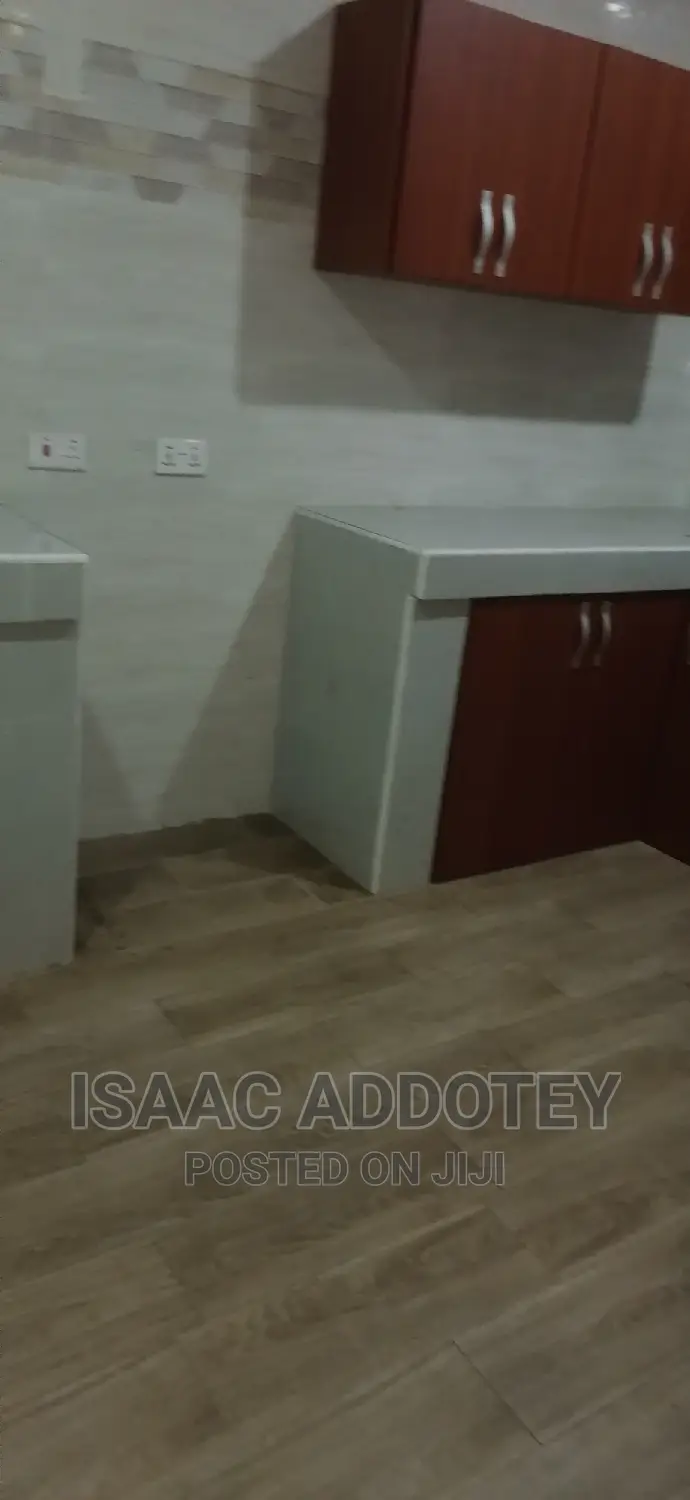 3bdrm Apartment in Adogono, Spintex for rent