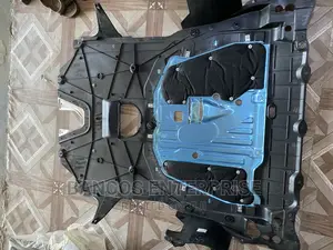 Honda Civic Engine Down Pannell