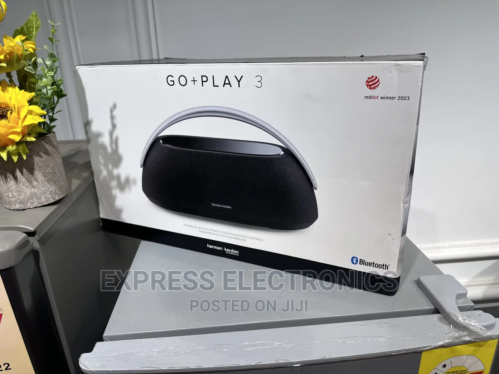 Fill the Vibes With GO + PLAY 3 Harman Kardon Bluetooth