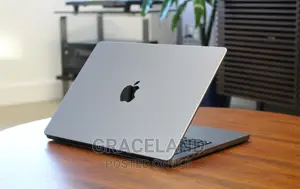 New Laptop Apple MacBook Pro 16GB Apple M2 SSD 1T