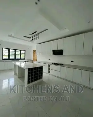 Modern Kitchen Cabinet