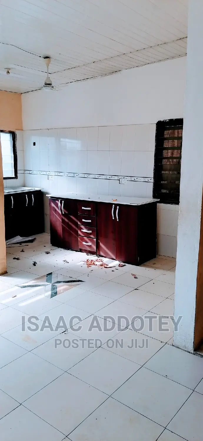 2bdrm Apartment in Spintex Coastal for rent