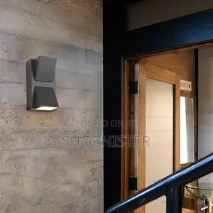 4W Quality Iron Cast Wall Lamp