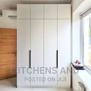 High-Quality Modern Wardrobe .