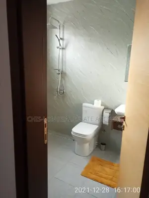 Furnished 3bdrm Duplex in Airport Residential for rent