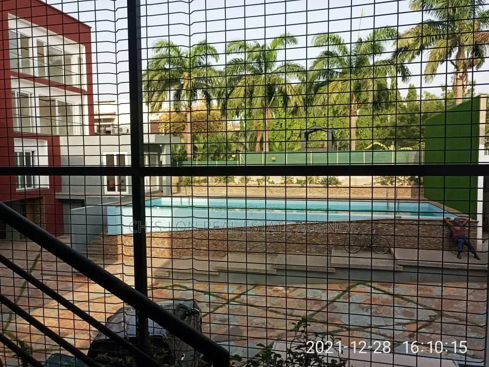 Furnished 3bdrm Duplex in Airport Residential for rent