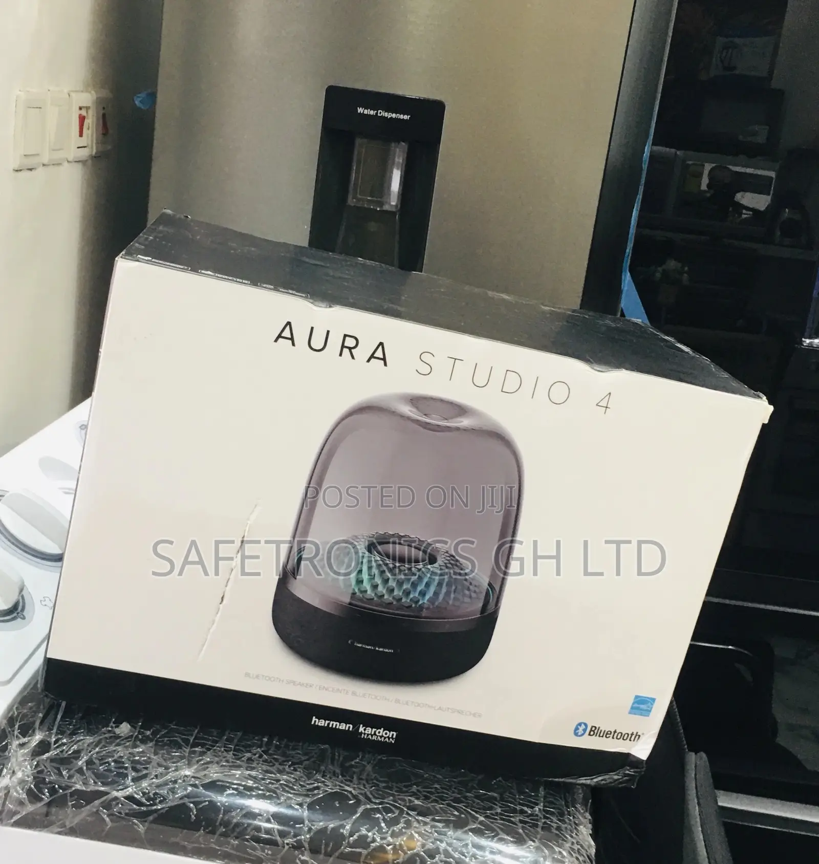 Elegant Bluetooth Black Aura Studio 4 Wireless Speaker 