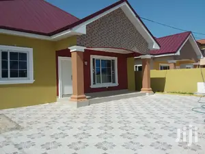 3bdrm House in Bronko Housing, Accra Metropolitan for rent