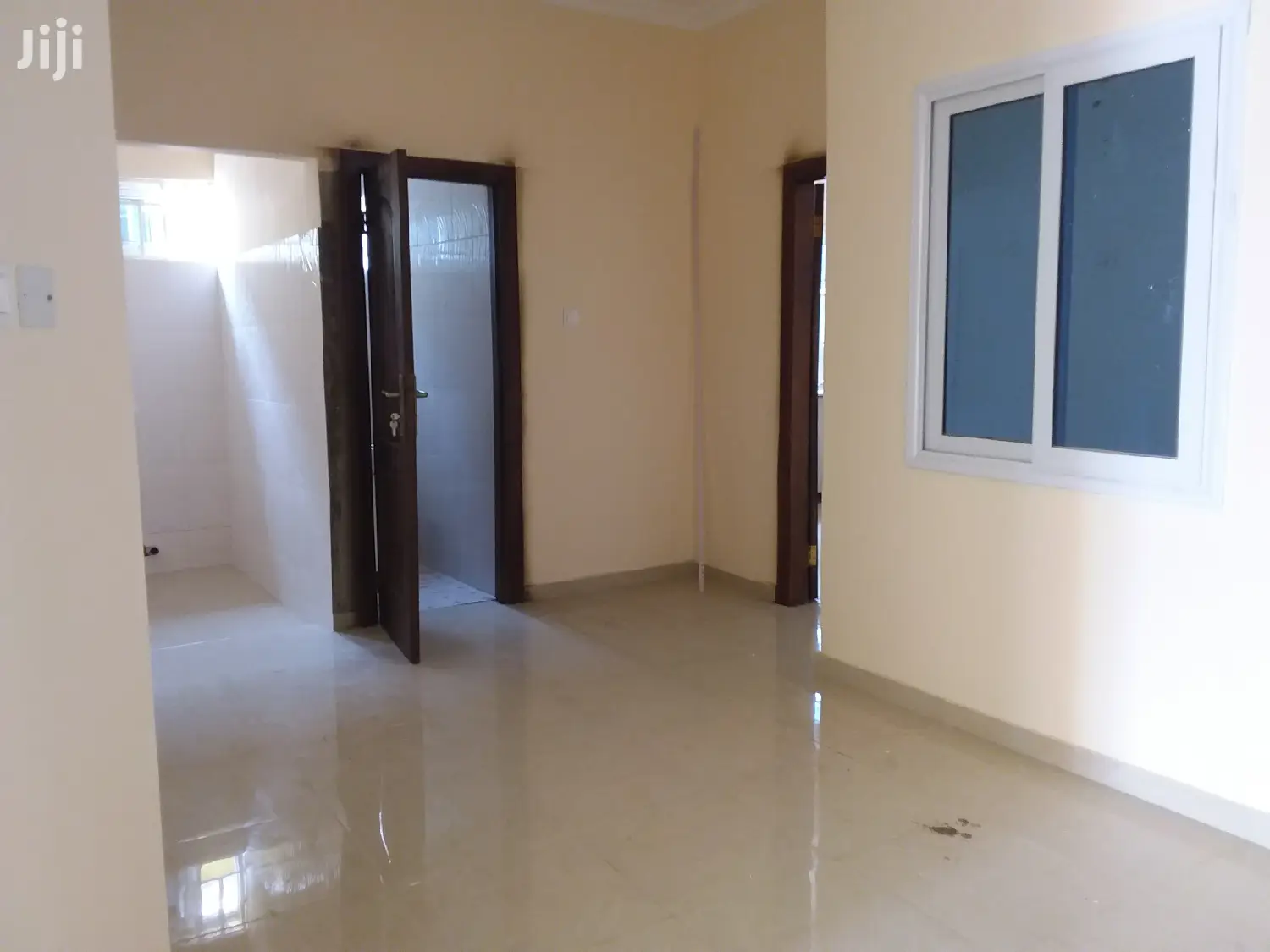 3bdrm House in Bronko Housing, Accra Metropolitan for rent