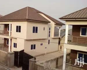 4bdrm House in Bronko Housing, Accra Metropolitan for sale