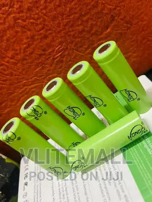 3.7V Flat Top Rechargeable Battery