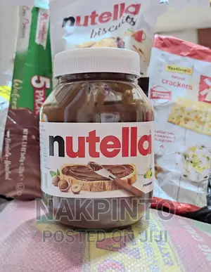 Nutella Hazelnut Chocolate Spread 900g