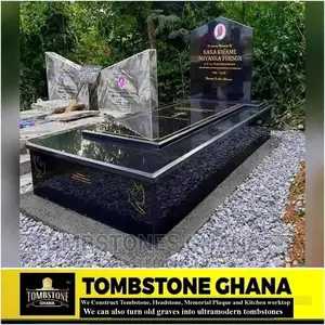 Customized Granite Tombstone