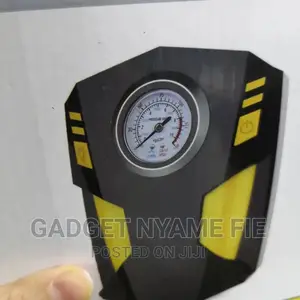 Portable Vehicle Tire Inflator / Car Tyre Pump