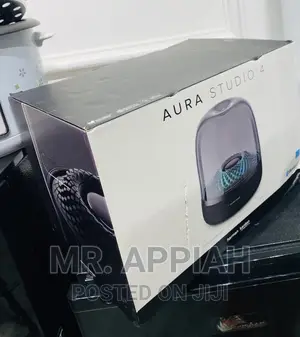 Fabulous Harman Kardon Aura Studio 5 Rechargeable Speaker.
