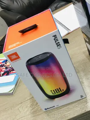 Pulse 5 Bluetooth Wireless Electric Black JBL  Speaker