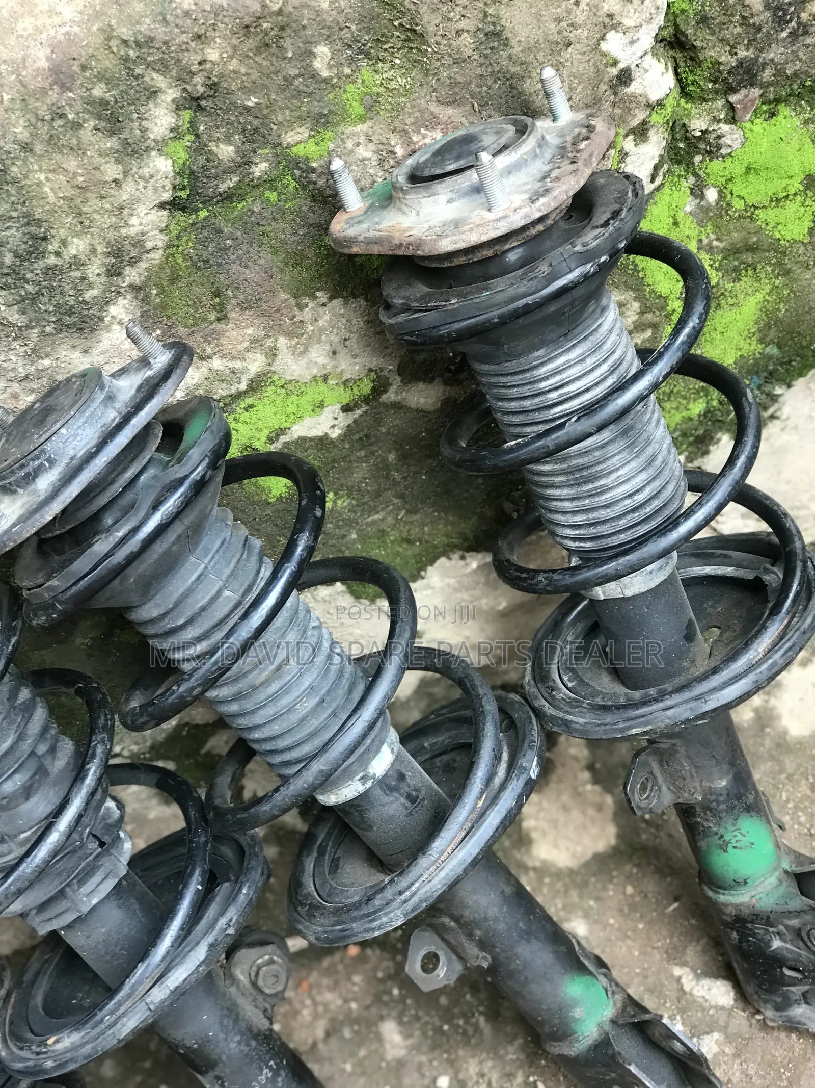 Toyota Corolla 2013,2014.2016 Front Shocks Absorbers Pair
