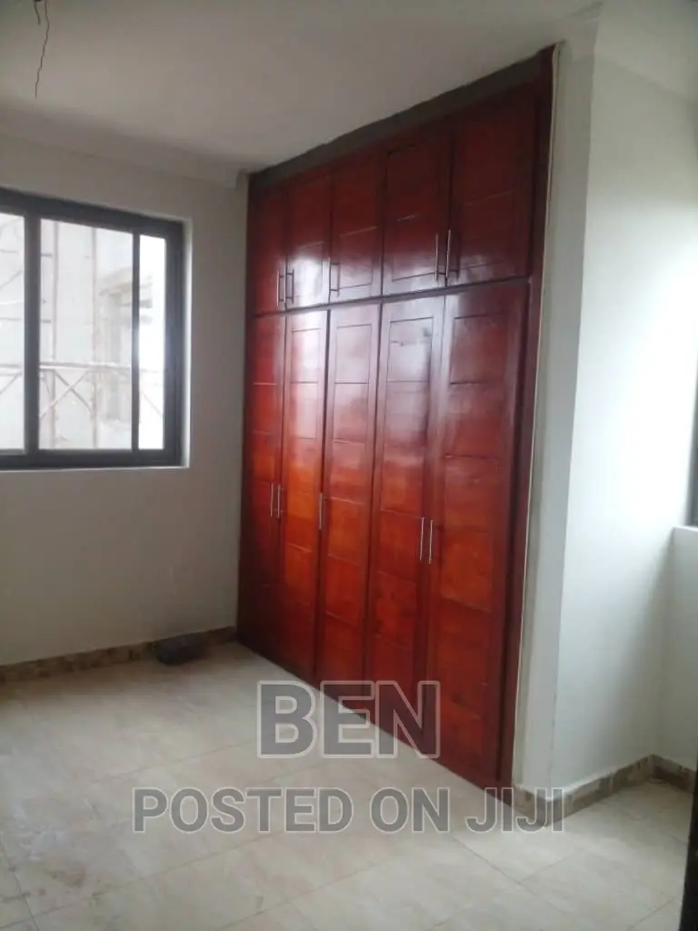 3bdrm Apartment in Paraku, Dome for rent