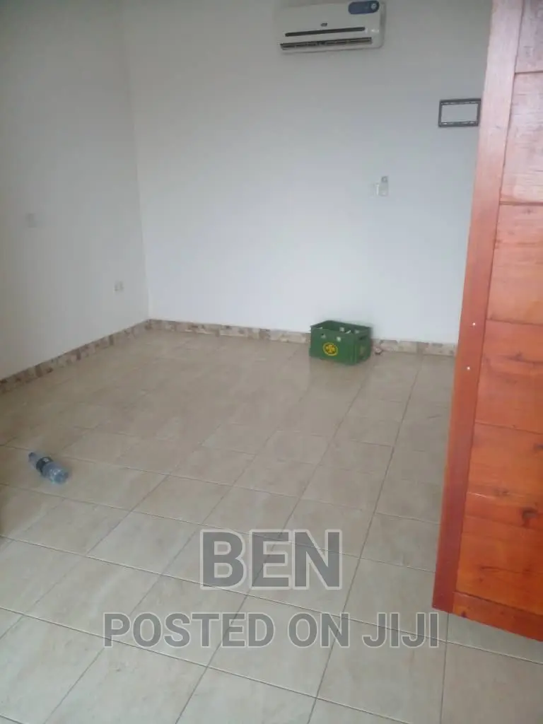 3bdrm Apartment in Paraku, Dome for rent