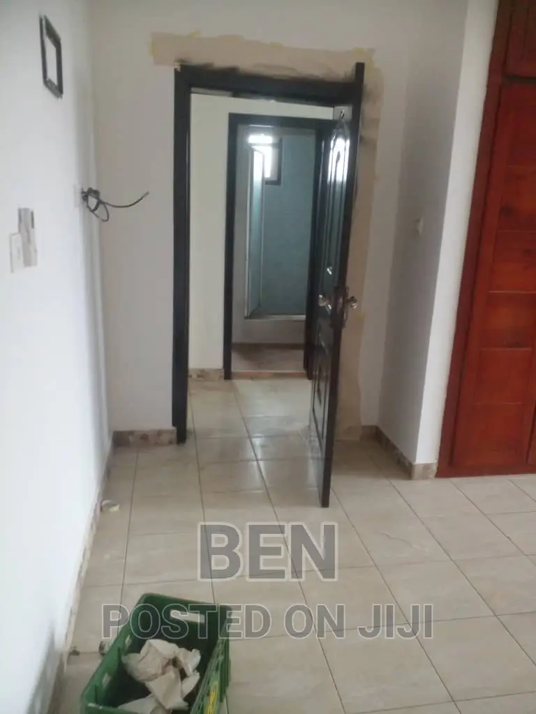 3bdrm Apartment in Paraku, Dome for rent