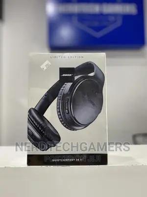 Bose Quietcomfort 35 Wireless Bluetooth Headphones,- Black