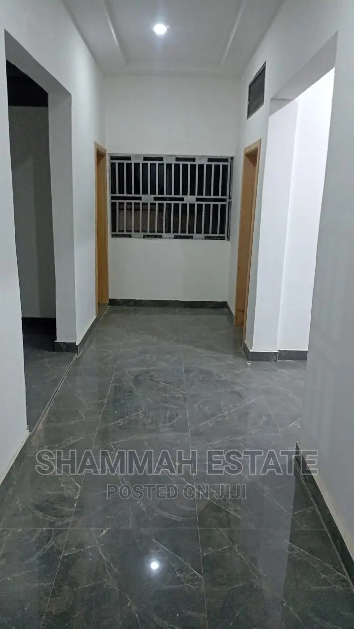 2bdrm Apartment in Shammah Estate, Sunyani Municipal for rent