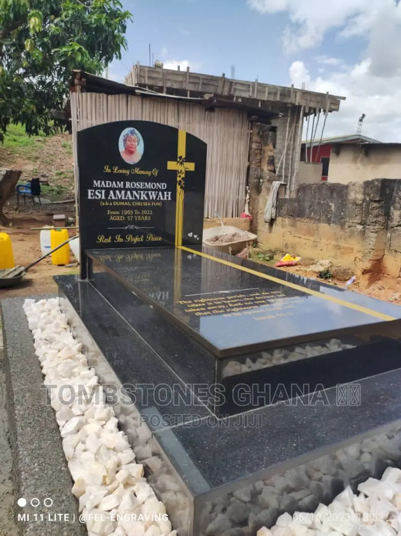 Two Steps Granite Tombstone Done at Atinpoku