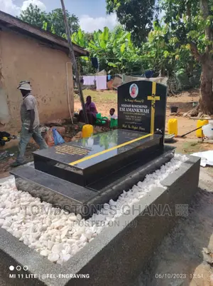Two Steps Granite Tombstone Done at Atinpoku