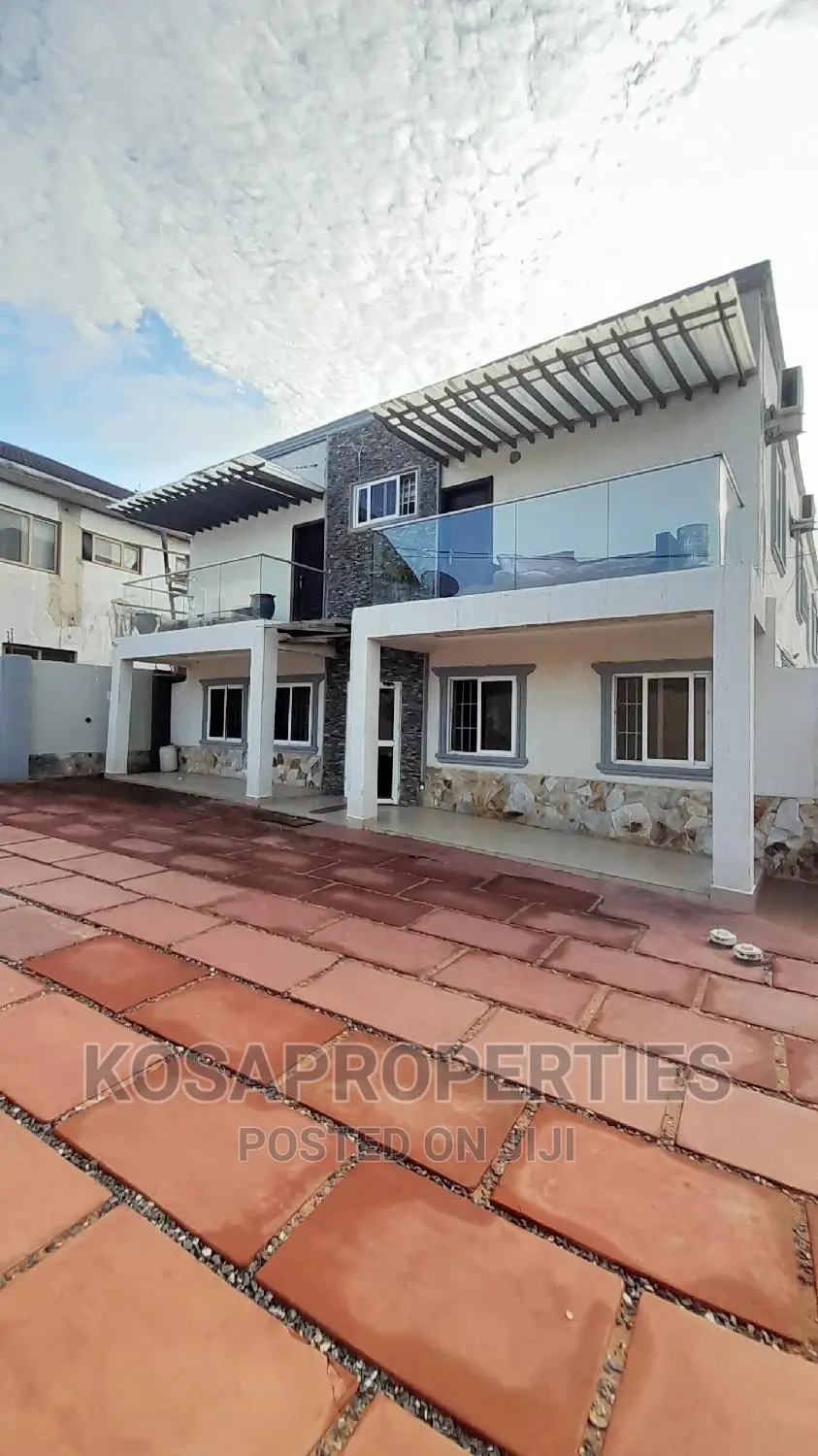 1bedroom Short Let at Adjiringanor Ability