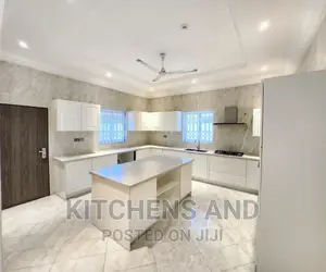 Modern Kitchen Cabinet