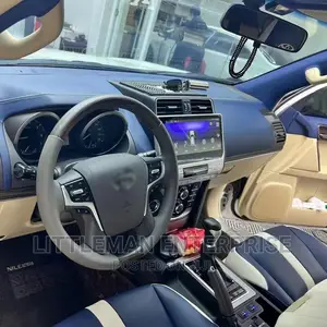 Toyota Land Cruiser Prado 2018-2020 Android Player