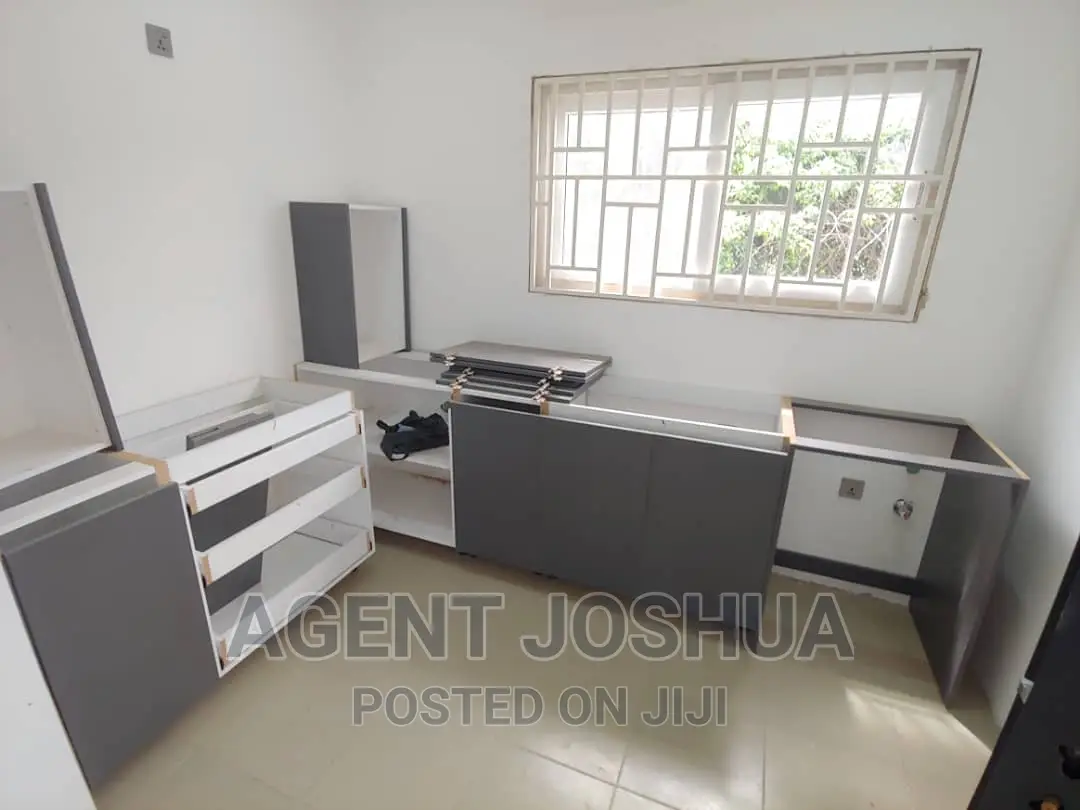 4bdrm House in Manet Court Estate for rent