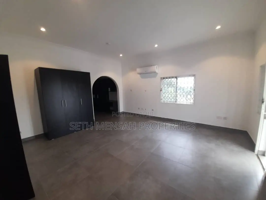 5bdrm House in Skm Property, Cantonments for rent