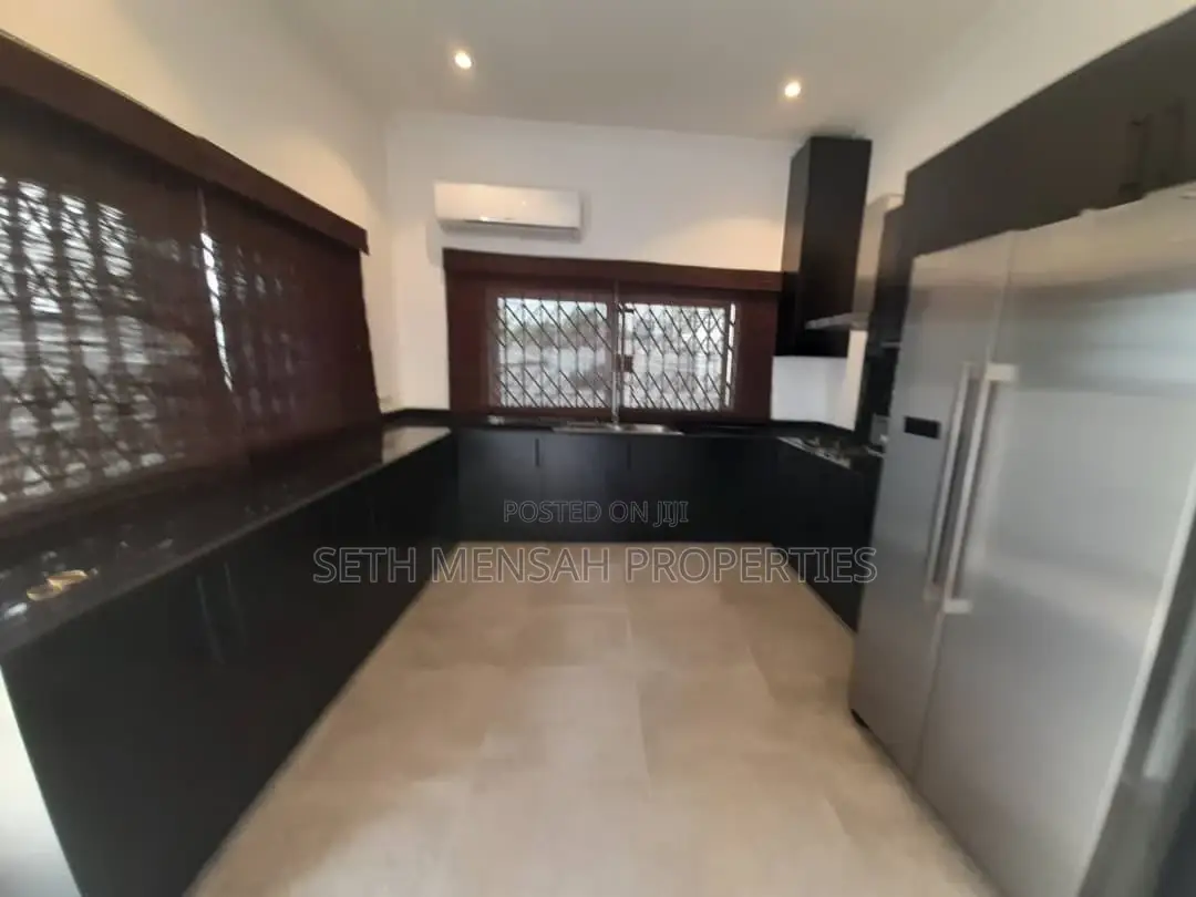 5bdrm House in Skm Property, Cantonments for rent